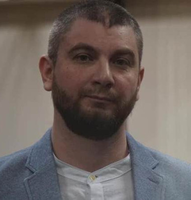 Эрнес Аметов
