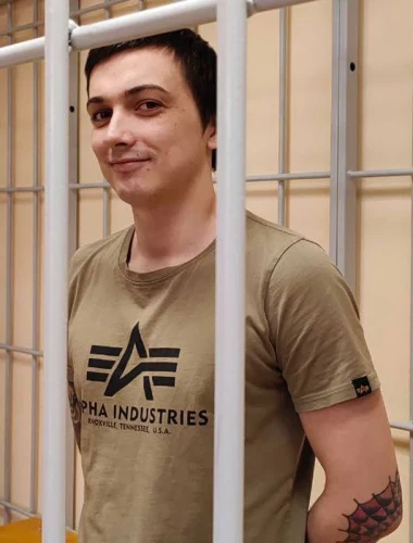 Юрий Незнамов